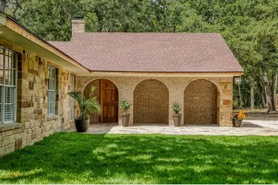 5504 Hillside, Brenham, TX 77833 - Photo 5