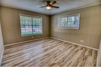 5504 Hillside, Brenham, TX 77833 - Photo 25