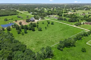 16403 Sun Valley Ln, Rosharon, TX 77583 - Photo 1
