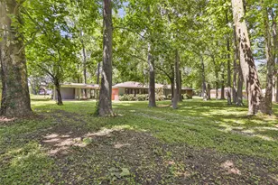 409 E Linney St, Dayton, TX 77535 - Photo 7