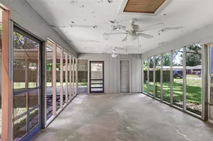 409 E Linney St, Dayton, TX 77535 - Photo 19