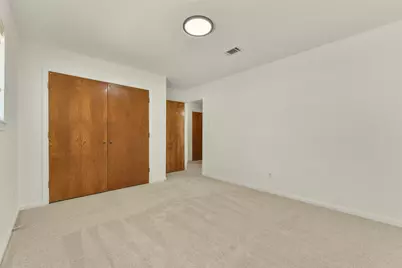 16422 Glenshannon Drive, Houston, TX 77059 - Photo 31