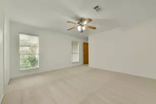16422 Glenshannon Dr, Houston, TX 77059 - Photo 23