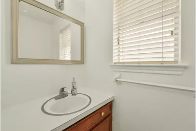 16422 Glenshannon Drive, Houston, TX 77059 - Photo 17
