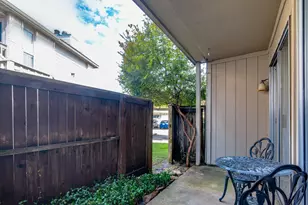 3919 Fairmont Pkwy, Pasadena, TX 77504 - Photo 17