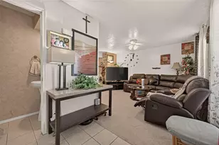 14769 Perthshire Rd, Houston, TX 77079 - Photo 3