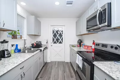 11443 Newbrook Drive, Houston, TX 77072 - Photo 9