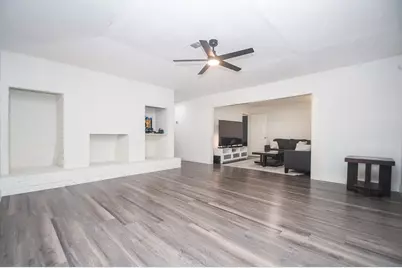 11443 Newbrook Drive, Houston, TX 77072 - Photo 7