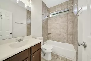 3319 Fairmont Hills Ln, Katy, TX 77494 - Photo 9