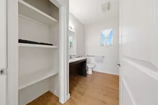 1912 55th St, Galveston, TX 77551 - Photo 9