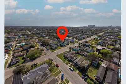 1912 55th Street, Galveston, TX 77551 - Photo 27