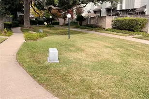 12973 Wirevine Ln, Houston, TX 77072 - Photo 13