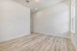 5906 St Augustine St, Houston, TX 77021 - Photo 27