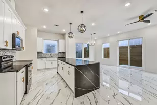 5906 St Augustine St, Houston, TX 77021 - Photo 11