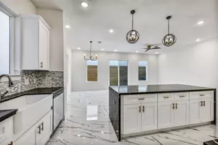 5906 St Augustine St, Houston, TX 77021 - Photo 15