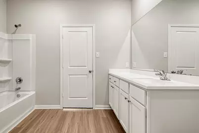 8324 Sunberry Shadow Drive, Houston, TX 77016 - Photo 5