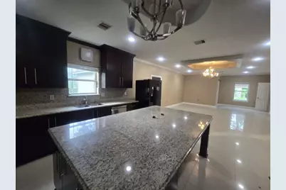 11529 Warner Road, Cleveland, TX 77328 - Photo 5
