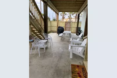 4127 Avenue T 1/2, Galveston, TX 77550 - Photo 11