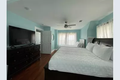 4127 Avenue T 1/2, Galveston, TX 77550 - Photo 5