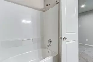 10135 Shagbark Hickory Ct, Tomball, TX 77375 - Photo 9