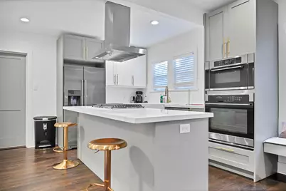 1953 Dryden Street #1, Houston, TX 77030 - Photo 3