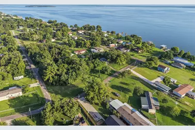 231 Boat Dock Street, Livingston, TX 77351 - Photo 9