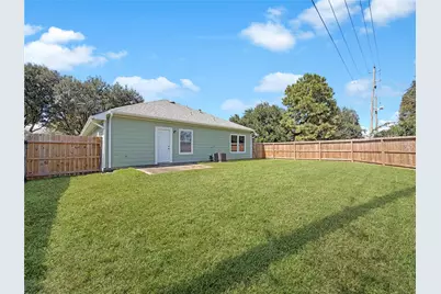 9418 Belleclaire Lane, Houston, TX 77044 - Photo 25