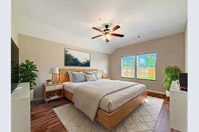 9418 Belleclaire Lane, Houston, TX 77044 - Photo 5