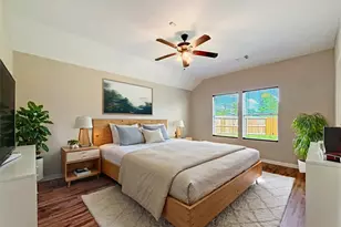 9418 Belleclaire Ln, Houston, TX 77044 - Photo 5