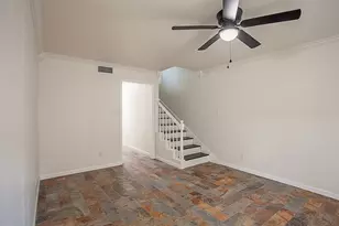 6317 Ivanhoe Ln, Beaumont, TX 77706 - Photo 9