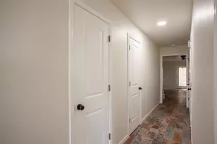 6317 Ivanhoe Ln, Beaumont, TX 77706 - Photo 7