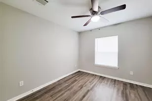 5242 Keystone St, Houston, TX 77021 - Photo 7