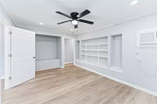 9946 Algiers Rd, Houston, TX 77041 - Photo 9