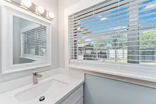 9946 Algiers Rd, Houston, TX 77041 - Photo 13