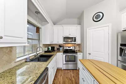 306 Lazy Lane, Montgomery, TX 77356 - Photo 15