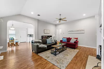 306 Lazy Lane, Montgomery, TX 77356 - Photo 5