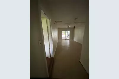 5719 Beldart Street, Houston, TX 77033 - Photo 5