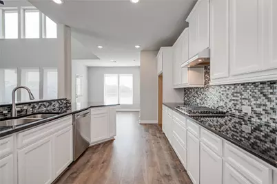 12816 Oak Falls Drive, Pearland, TX 77584 - Photo 25