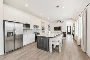 15035 Bradfield Mnr Dr, Houston, TX 77044 - Photo 9