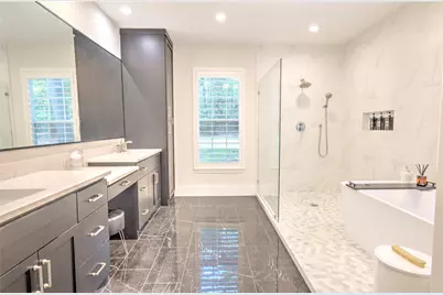 15508 Crown Oaks Drive, Montgomery, TX 77316 - Photo 21