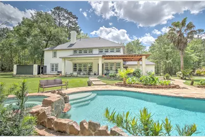 15508 Crown Oaks Drive, Montgomery, TX 77316 - Photo 1