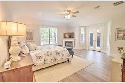 15508 Crown Oaks Drive, Montgomery, TX 77316 - Photo 17