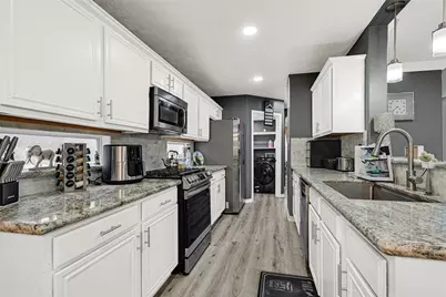 22214 Queenbury Hills Drive, Houston, TX 77073 - Photo 13