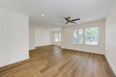 6923 Keller Street, Houston, TX 77087 - Photo 11