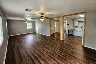 1131 County Rd 515, Brazoria, TX 77422 - Photo 3