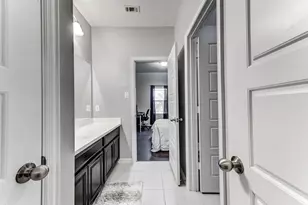 13306 Bardwall Lake Ct, Houston, TX 77044 - Photo 29