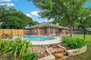 2925 Mirrormere Cir, Bryan, TX 77807 - Photo 33