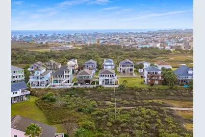 22520 Bay Point Drive, Galveston, TX 77554 - Photo 27