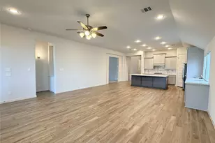 9307 Crescent Mill Dr, Missouri City, TX 77459 - Photo 5