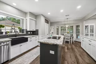 2411 Kings Lodge Dr, Kingwood, TX 77345 - Photo 11
